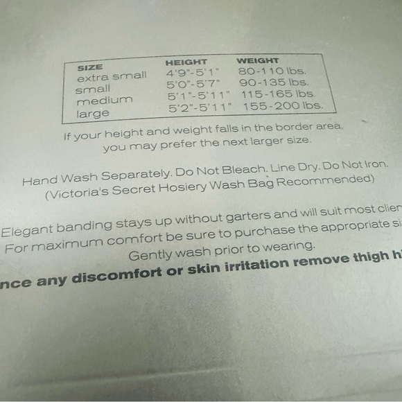 VTG Victoria’s Secret Glamour Sheers Lace Top Thigh Highs Discontinued White Lrg - Picture 3 of 3